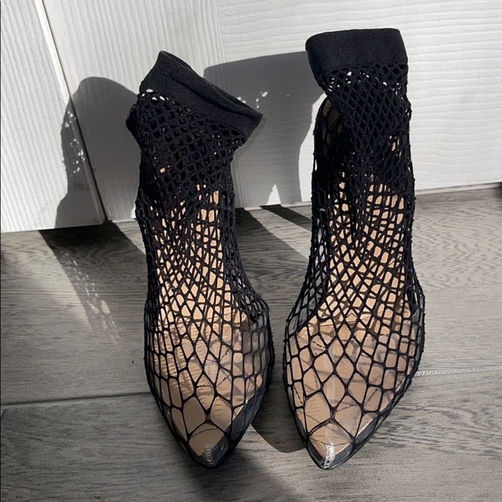 Fishnet Heels🖤 - Picture 4 of 7